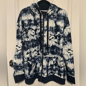 NWOT Lularoe Navy White Tie Dye Cozy Bethany Size 1X
